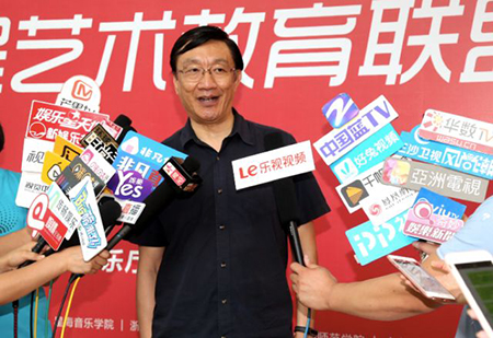 以科技之力，筑艺术传承之魂<br />：馗咝Ｔ冻桃帐踅逃似舳鞘皆猜淠
